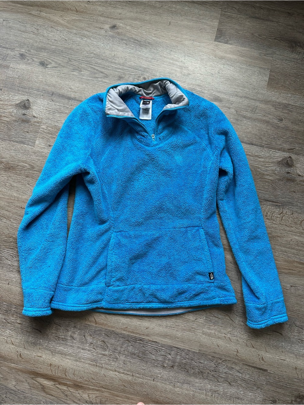 North Face Blue Quarter-Zip Fleece Pullover